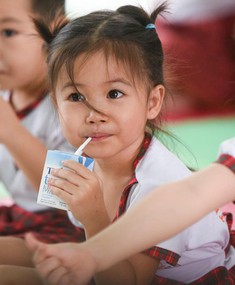 Chuyên gia đồng thuận về sự cần thiết xây dựng luật dinh dưỡng học đường tại Việt Nam