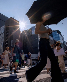 VIDEO: Nhật Bản ghi nhận 17 kỷ lục nắng nóng trong 1 ngày