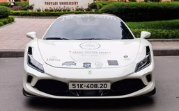 Tại sao ông chủ cà phê Trung Nguyên dùng siêu xe để chở sách quý?