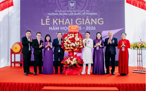 Trường Trung cấp Quốc tế Phoenix : Đào tạo chuyên biệt ngành thẩm mỹ - làm đẹp