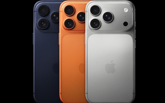 Giá màu iPhone 17 Pro Max thay đổi sau 2 tháng ra mắt