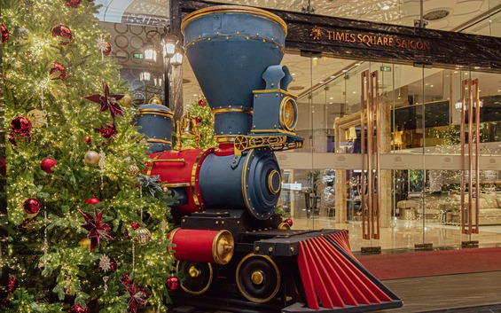 Dấu ấn lễ hội 2025: bộ ba khách sạn biến Giáng sinh thành hành trình từ xa hoa Ý, phong vị Thụy Sĩ, ấm áp Hà Nội