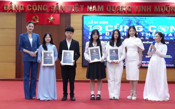 “Cùng Con Đi Khắp Thế Gian” kỷ niệm 10 năm: Lan tỏa hành trình giáo dục nhân văn và bền vững