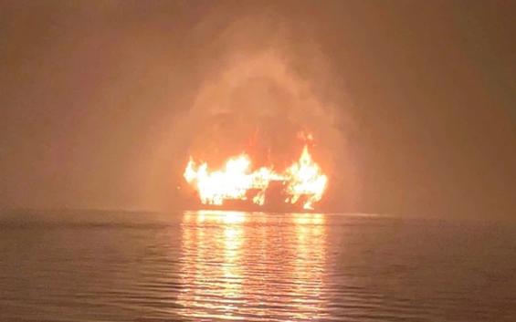 Kiểm tra, rà soát điều kiện an toàn, kỹ thuật của toàn bộ đội tàu du lịch trên Vịnh Hạ Long