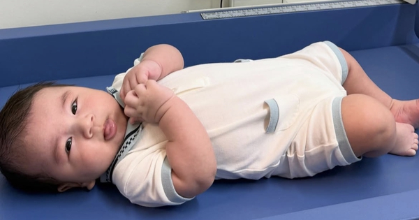 Quý tử vừa tròn 3 tháng tuổi, hot mom Mai Ngọc tự hào khoe một điều "thần kỳ" khiến ai cũng thán phục
