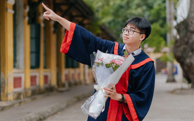Chân dung Thủ khoa khối A01: Cách hi88 gg khác số đông